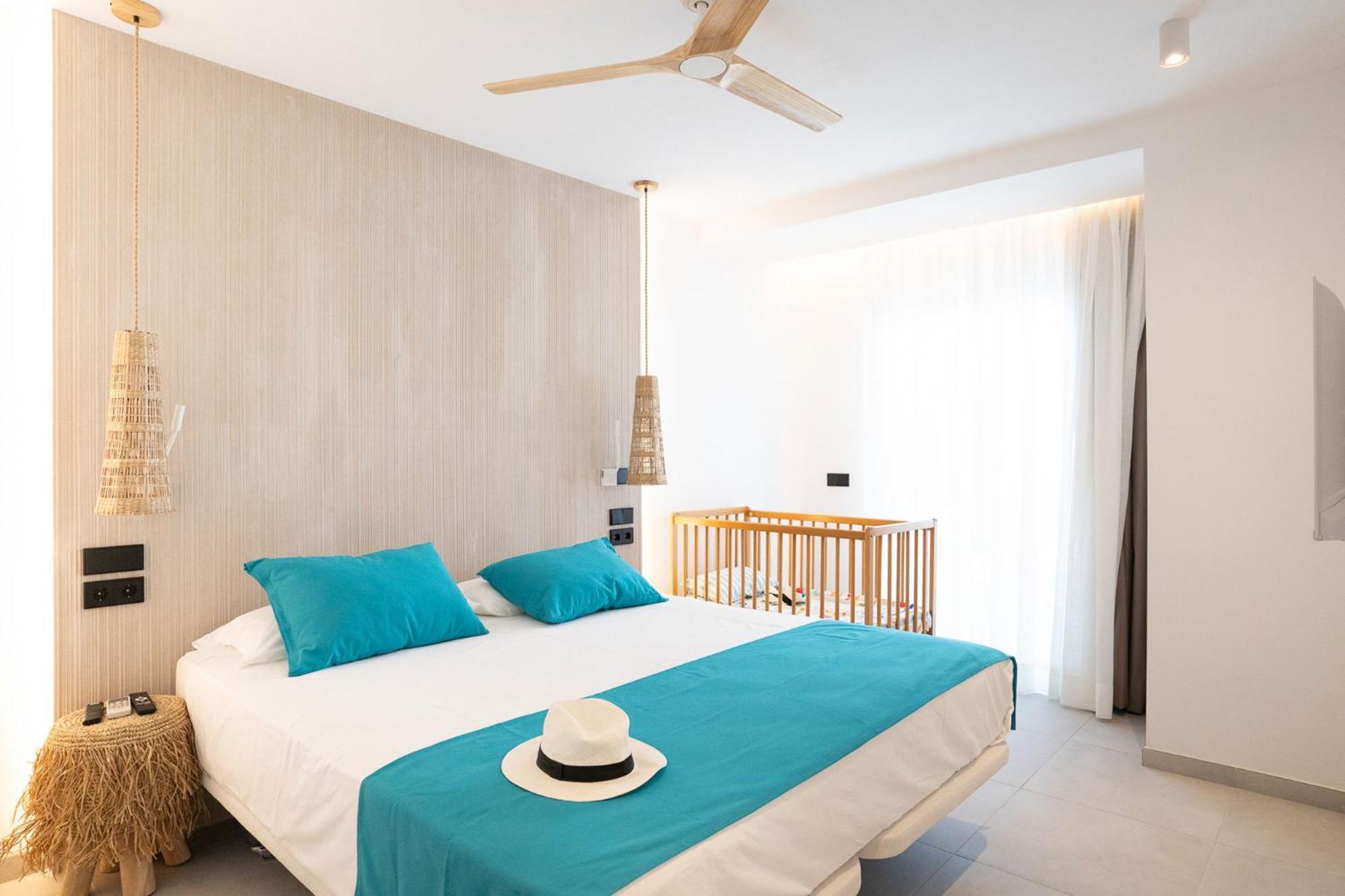 הוילה Sant Antoni de Portmany Residencial Bogamari מראה חיצוני תמונה