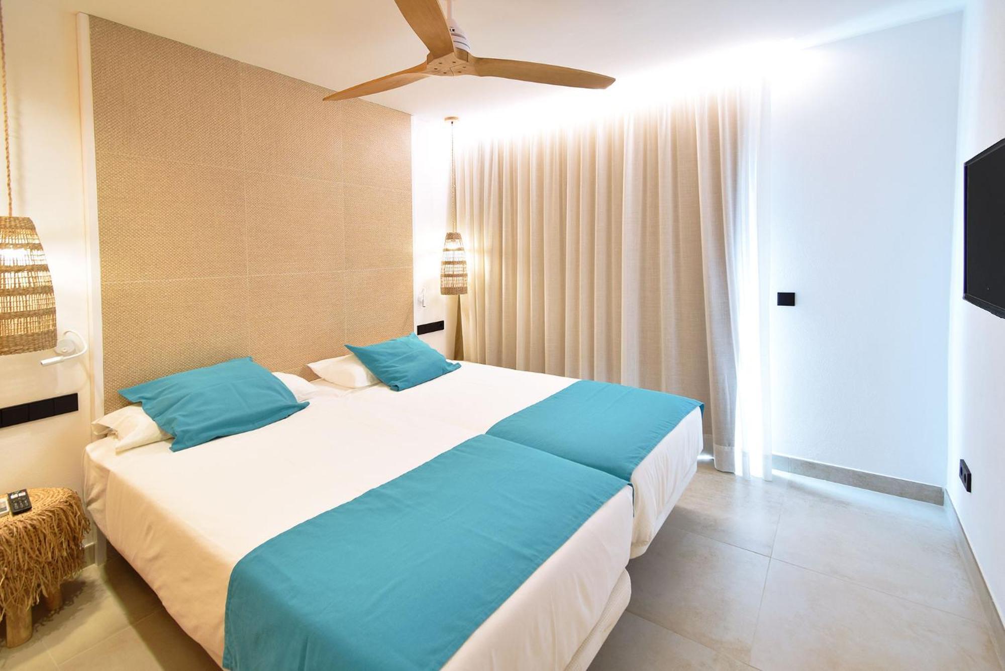 הוילה Sant Antoni de Portmany Residencial Bogamari מראה חיצוני תמונה