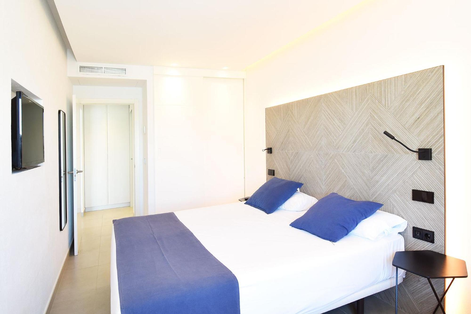 הוילה Sant Antoni de Portmany Residencial Bogamari מראה חיצוני תמונה
